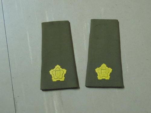 SADF MAJOR SHOULDER RUBBER RANK SET