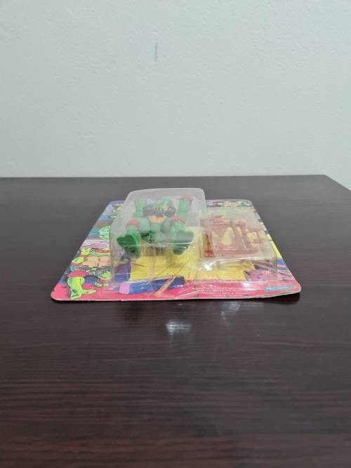 1988 Teenage Mutant Ninja Turtles Raphael Vintage Unpunched.