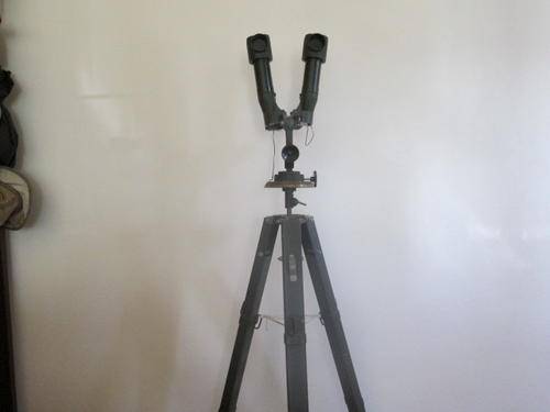 TRENCH PERISCOPE. COMPLETE. WORKS FINE.IDEAL FOR WATCHING GAME/BIRDS/NEIGHBOUR'S WIFE