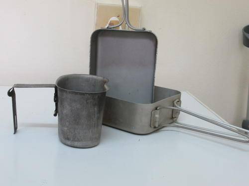 Dixies and Fire bucket. Good condition.