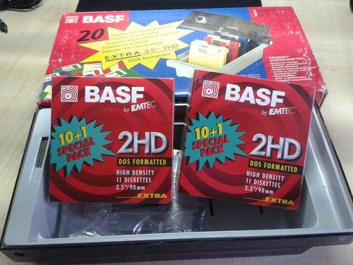 Brand New -SEALED BASF 3.5"  1.44 2HD Disks 2- pack with Disk Holder