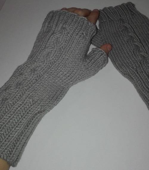 Lovely Fingerless Gloves