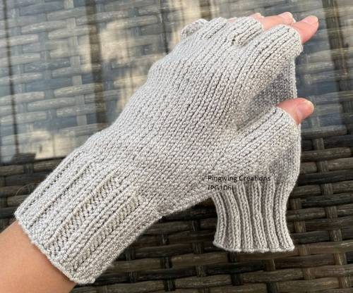 Fingerless Gloves (Grey Stretch) Knitted