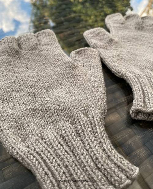 Fingerless Gloves (Grey Stretch) Knitted