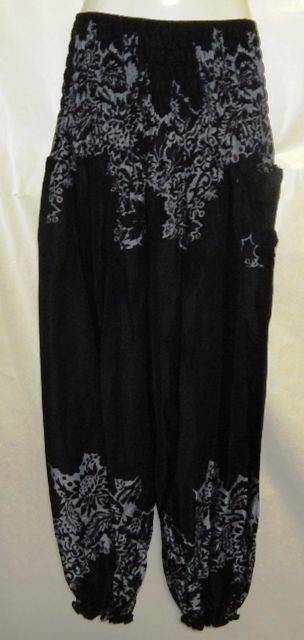 100% Cotton  ladies summer pants size fits up to 42- FREE POSTAGE IN S.A.