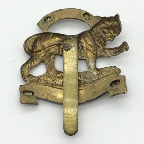 British - `Leicestershire Regiment` Cap Badge