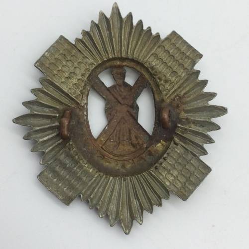 British - `The Royal Scots` Cap Badge