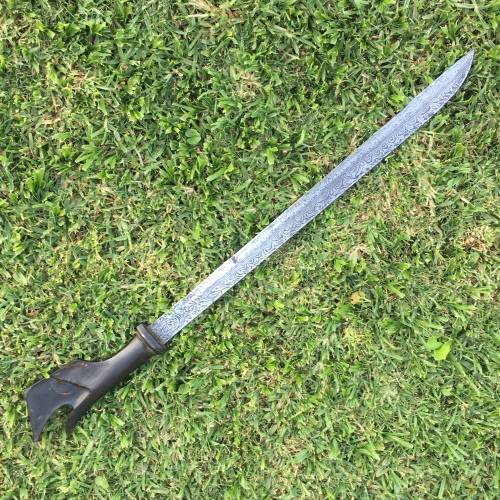 Rare Antique `Alamang - Sulawesi` Sword (Horn Hilt)