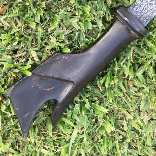 Rare Antique `Alamang - Sulawesi` Sword (Horn Hilt)