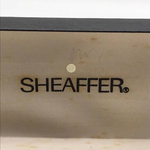 Vintage `Sheaffer` Fountain Pen (14ct Nib & Boxed)