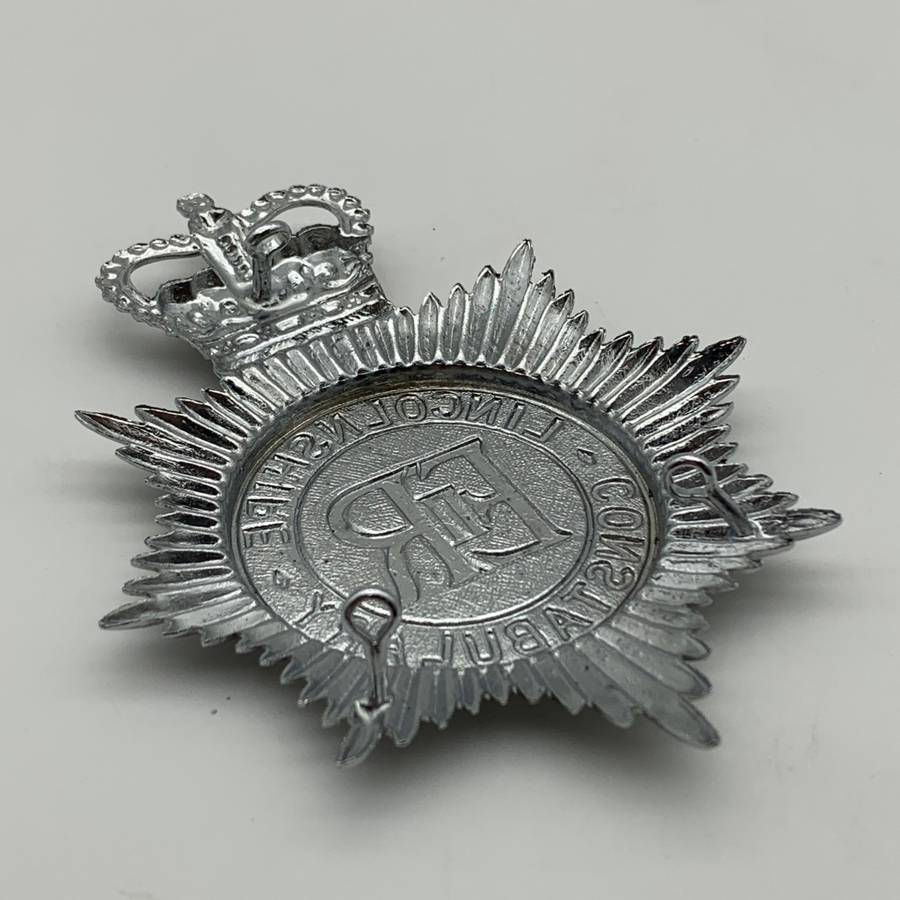 British - `Lincolnshire Constabulary` Helmet Plate
