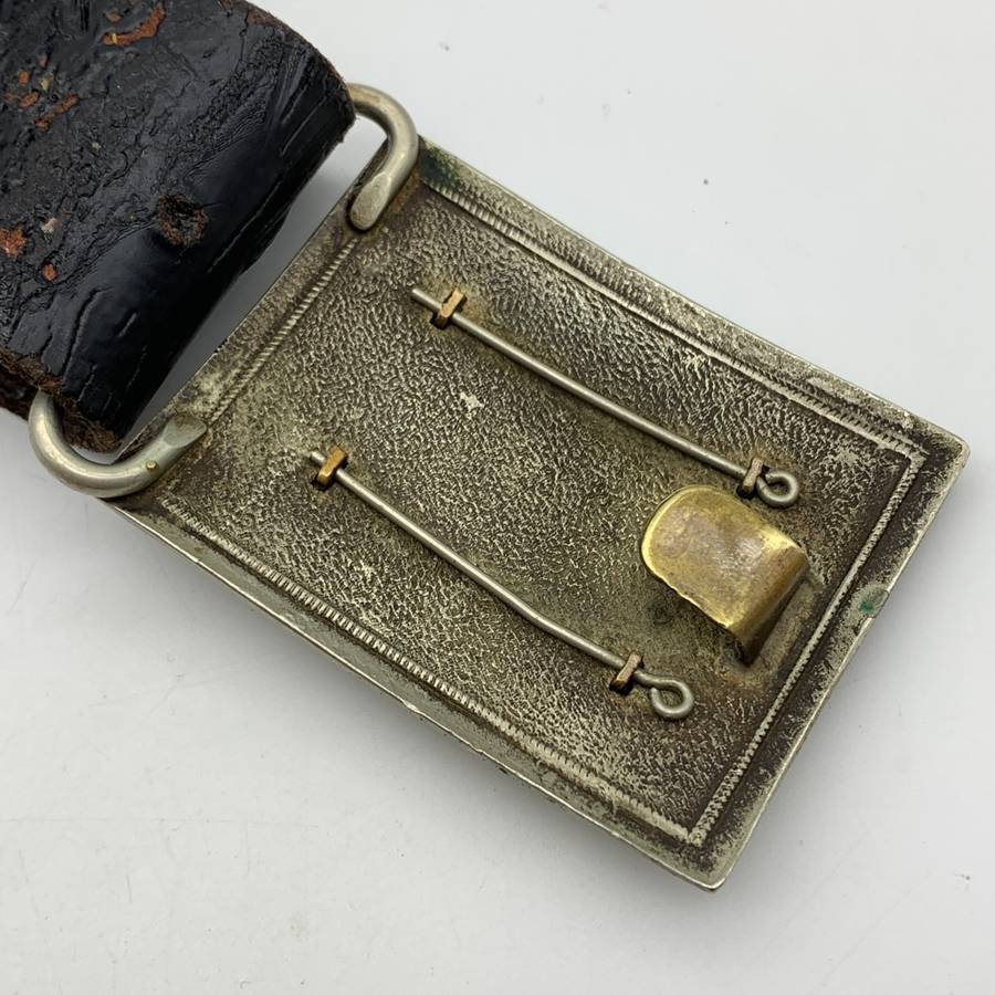 WW1/2 - British Army Officers Leather Belt with Buckle