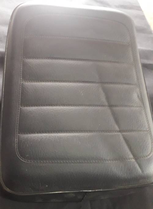 Honda CD 200  Back seat / split seat