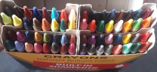 CRAYOLA CRAYONS 3 X PACKS PLUS ''FREE COURIER'''