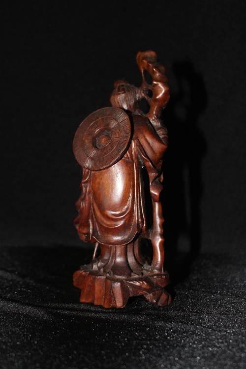 ANTIQUE JAPANESE HANDCARVED FRUITWOOD DEITY CARVING CIRCA EARLY 1900'S AMAZING DETAIL