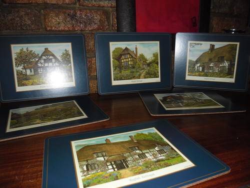 Beautiful Vintage Table Placemats!!
