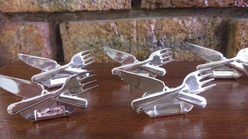 8 Cuttlery Placement Holders!