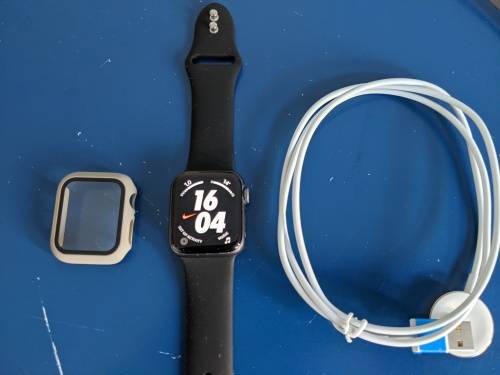 Apple Watch Series 4 40mm - GPS only