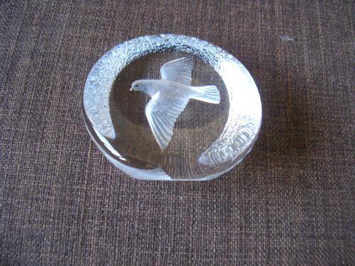 Solid Glass Bird Design Ornament