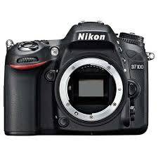 NIKON D7100 24.1MP FLAGSHIP PROFESSIONAL DSLR, LIKE NEW CONDITION, VERY LOW SHUTTER COUNT