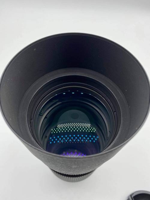 NIKON 80-200MM F/2.8 FULL FRAME LENS (EXCELLENT CONDITION) WORTH R25000.00!!!