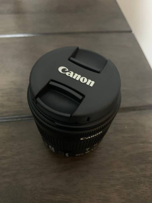 Canon EF-S 18-55mm f/3.5-5.6 Image Stabilizer II Lens (Brand New) Worth R4600.00!!!
