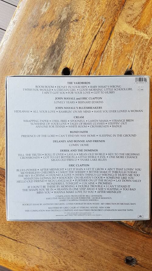 ****ERIC CLAPTON `CROSSROADS` 4 COMPACT DISCS EDITION****