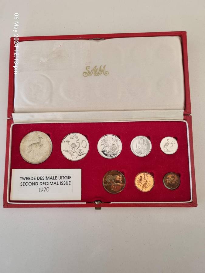 ****1X 1970 SHORT PROOF SET IN LONG PROOF RED BOX****