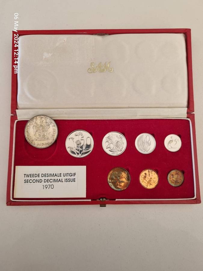 ****1X 1970 SHORT PROOF SET IN LONG PROOF RED BOX****
