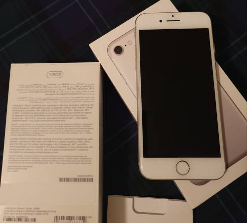 Apple iPhone 7 (128G)