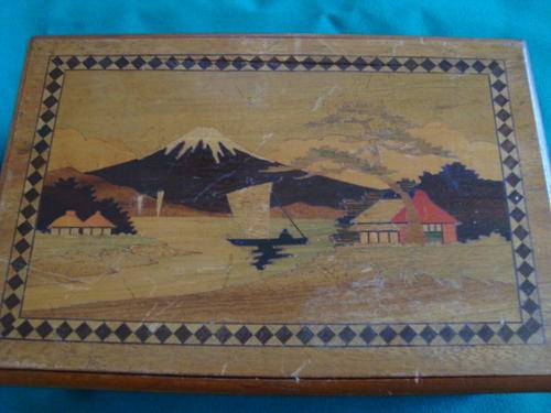 Vintage CHINESE WOODEN TRICK/PUZZLE BOX - do you know how to open this box ?