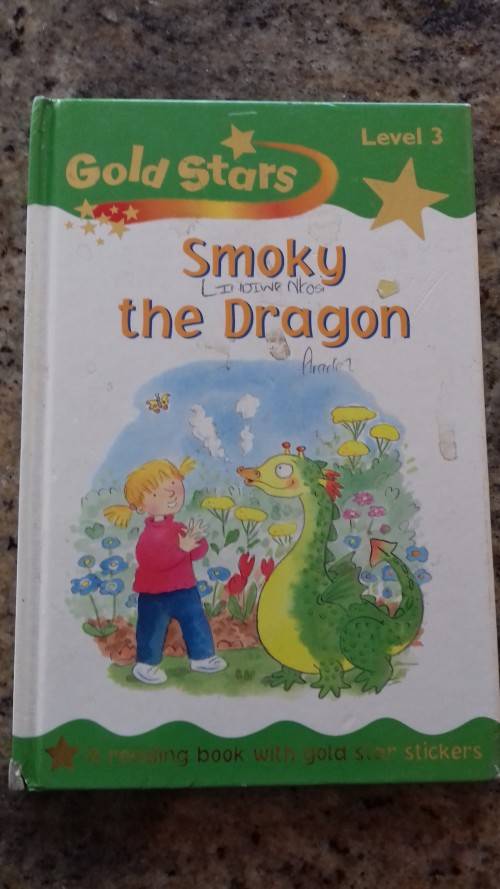 Smoky the Dragon A Level 3 Reading Book by Sue Graves