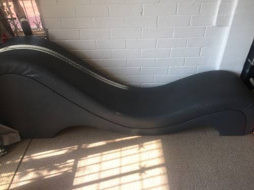 Chaise lounge couch