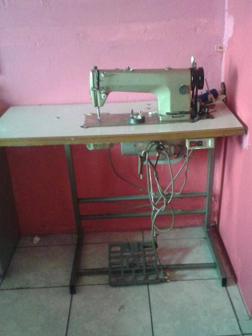 Industrial Sewing Machine