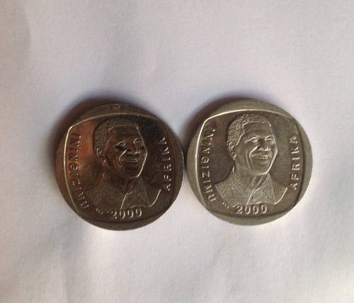 2000 MADIBA SMILEY About Uncirculated R5 Coins. Really Nice Coins. Bid per Coin.