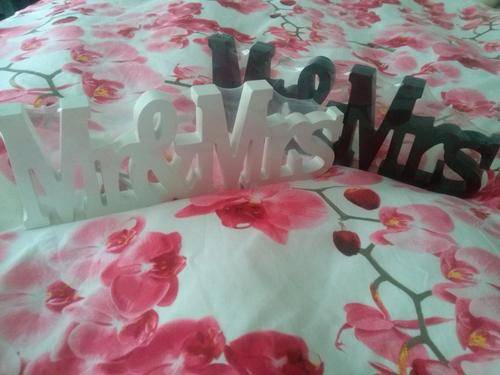 Wooden wedding mr and mrs sign - BLACK