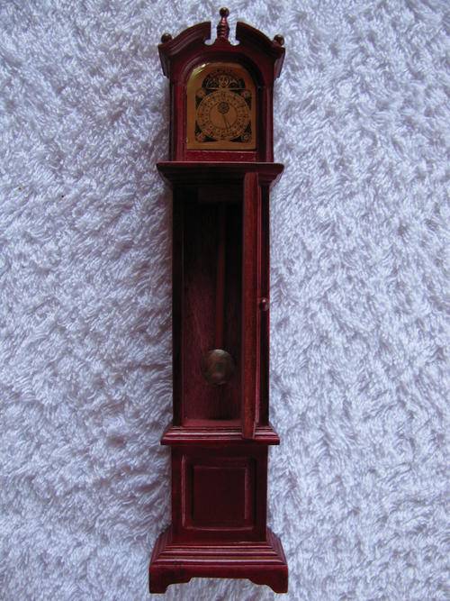 VICTORIAN GRAND FATHER CLOCK (DEL PRADO)