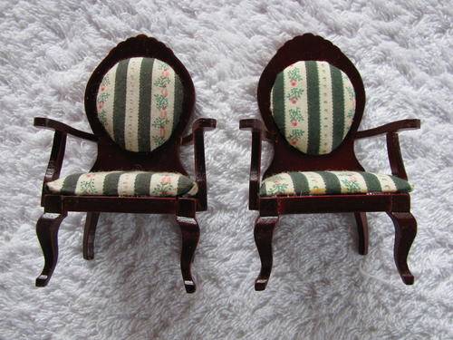 2 X VICTORIAN OCCASIONAL CHAIRS.(DEL PRADO)