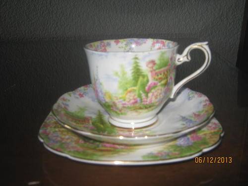 Royal albert kentish Rockery trio