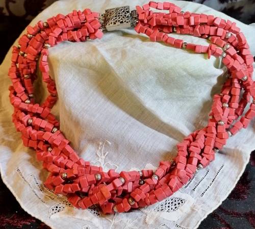 A stunning retro coral multi strand necklace
