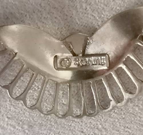 A stylish 1950s sterling scalloped necklace