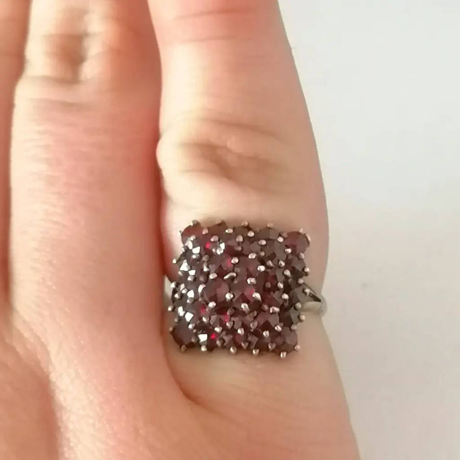 A sterling bohemian garnet cluster ring