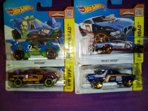 Hotwheels , 4 Assorted Cars 2015 . Off Road