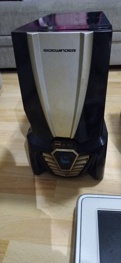 Late entry!!! 3x Desktop PC boxes and Apple Studio Monitor bundle! (read description!)