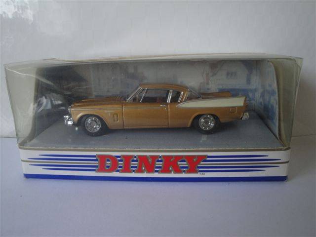 Dinky Studebaker Golden Hawk DY 26