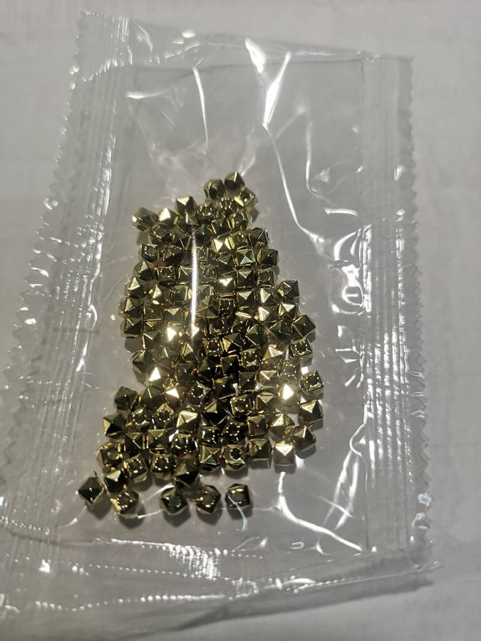 600 Pieces Spacer Beads Set