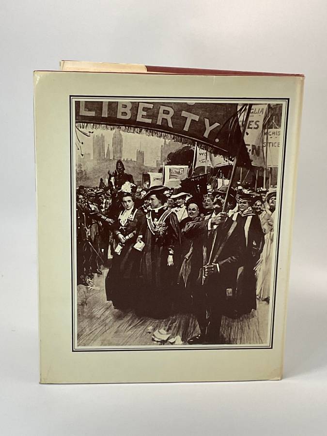 The Illustrated London News Social History of Edwardian Britain by James Bishop