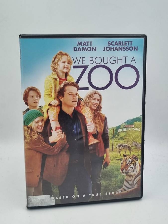 We Bought a Zoo DVD - Matt Damon & Scarlett Johansson