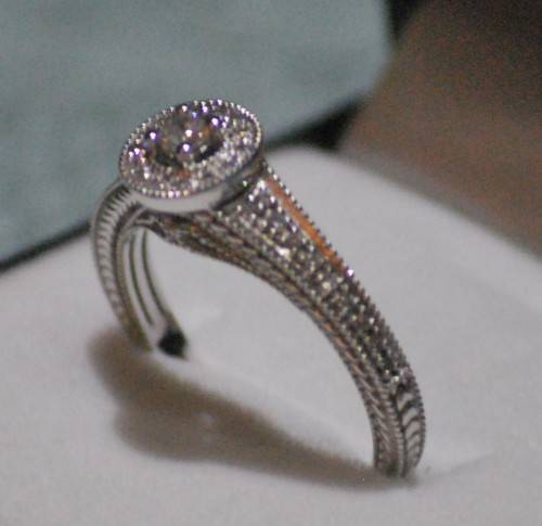 DaZzLiNg 0.400ct diamond Ring **R27412 white gold