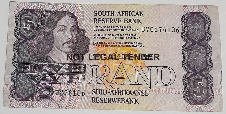 MIX LOT OF SOUTH AFRICAN BANK NOTES (ONE RANDS, TWO RANDS, FIVE RAND)